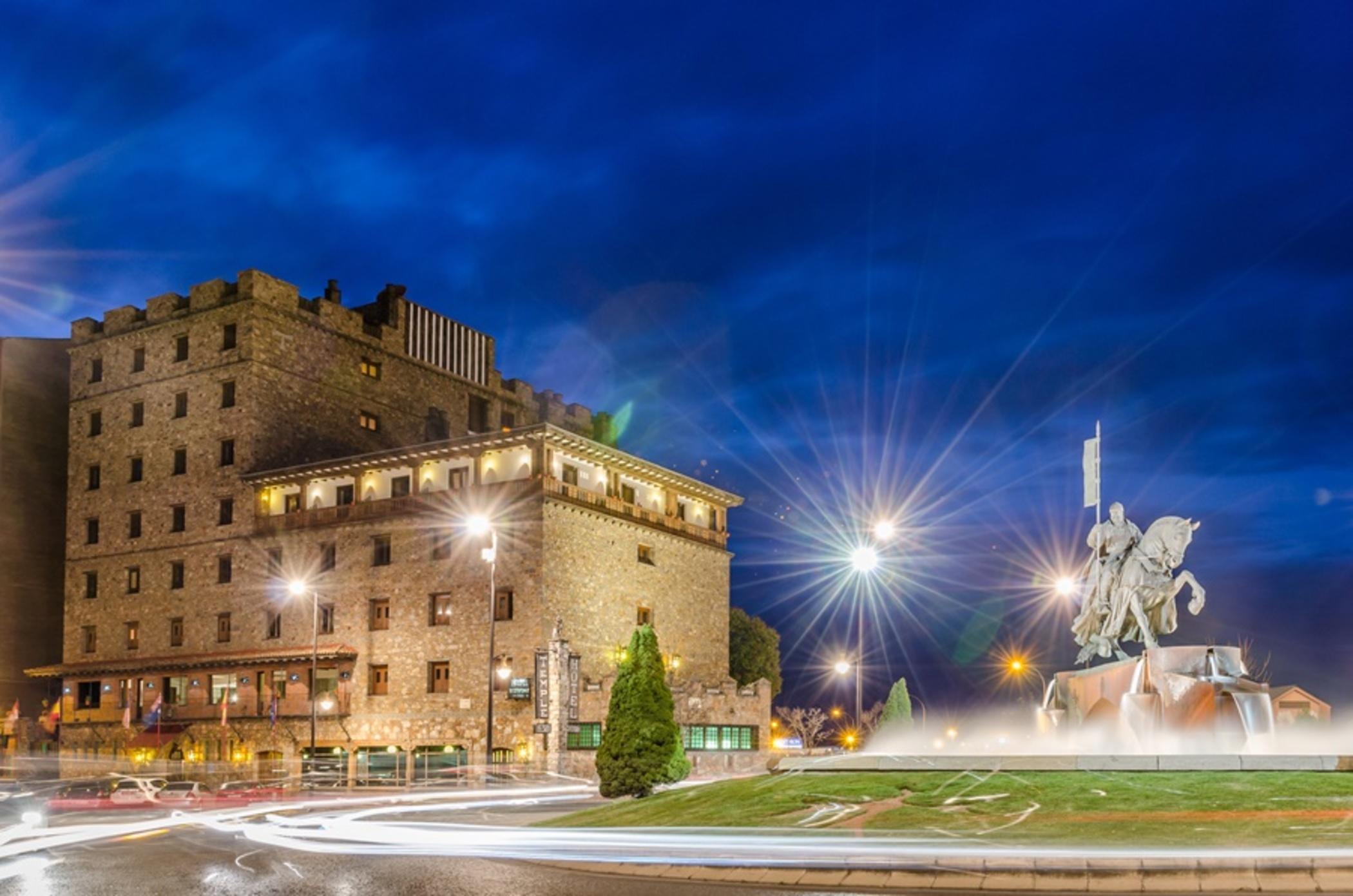 Hotel Temple Ponferrada Buitenkant foto