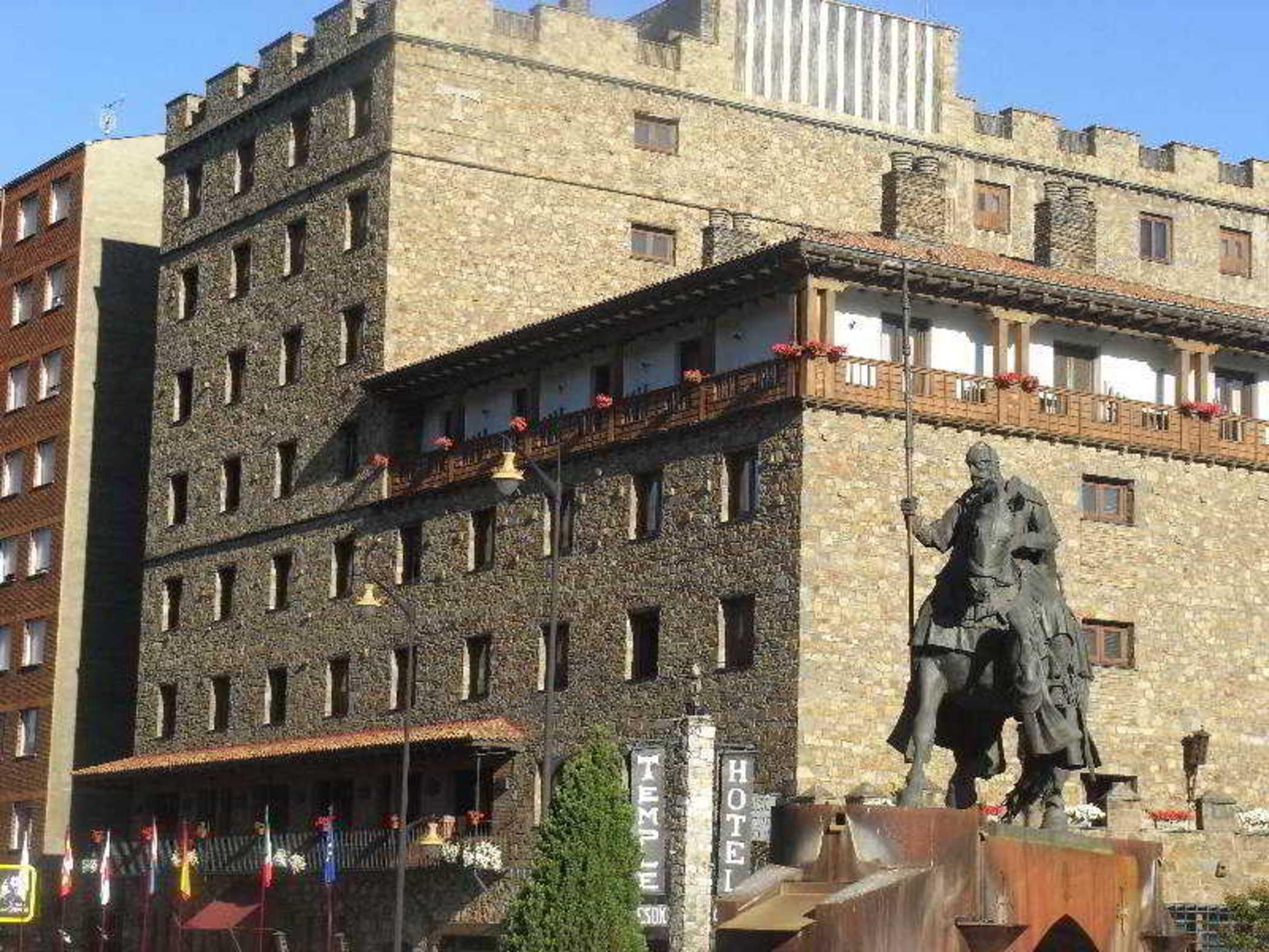 Hotel Temple Ponferrada Buitenkant foto