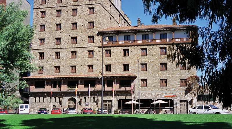 Hotel Temple Ponferrada Buitenkant foto