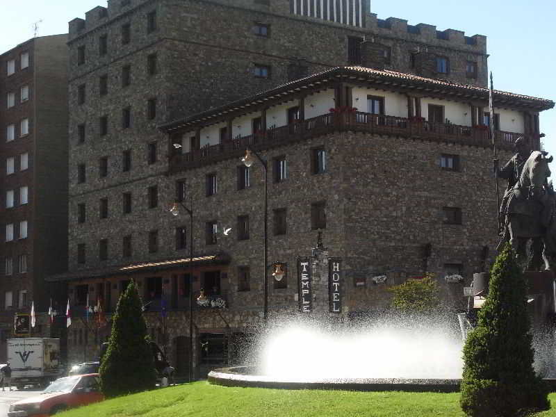 Hotel Temple Ponferrada Buitenkant foto